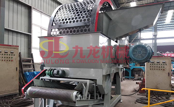 輪（lún）胎撕碎機