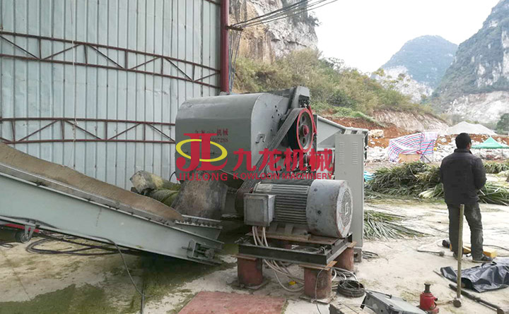 大型秸（jiē）稈粉碎機
